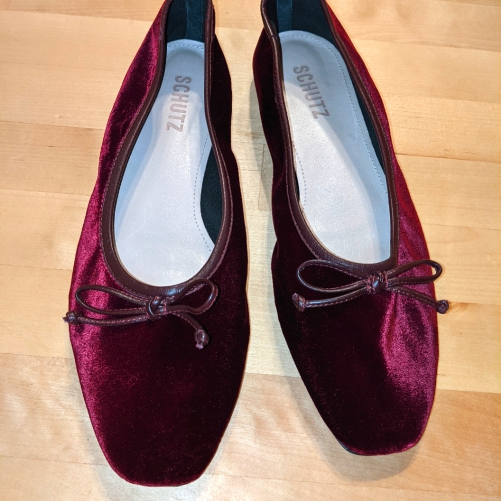 Schutz Arissa Rubi Wine, size8.5